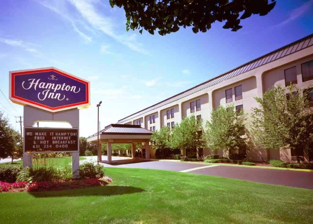 Hampton Inn Long Island/Islandia Main image 1